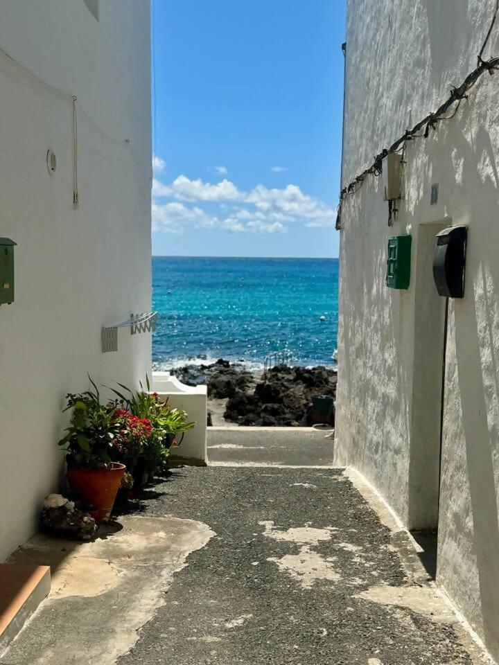 Gran Terraza 1 Minuto De Las Piscinas Naturales Punta Mujeres Eksteriør billede