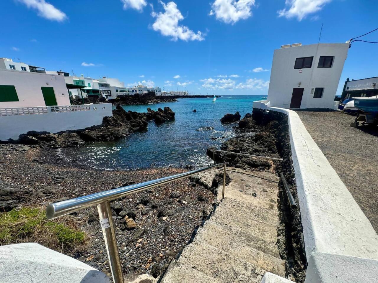Gran Terraza 1 Minuto De Las Piscinas Naturales Punta Mujeres Eksteriør billede